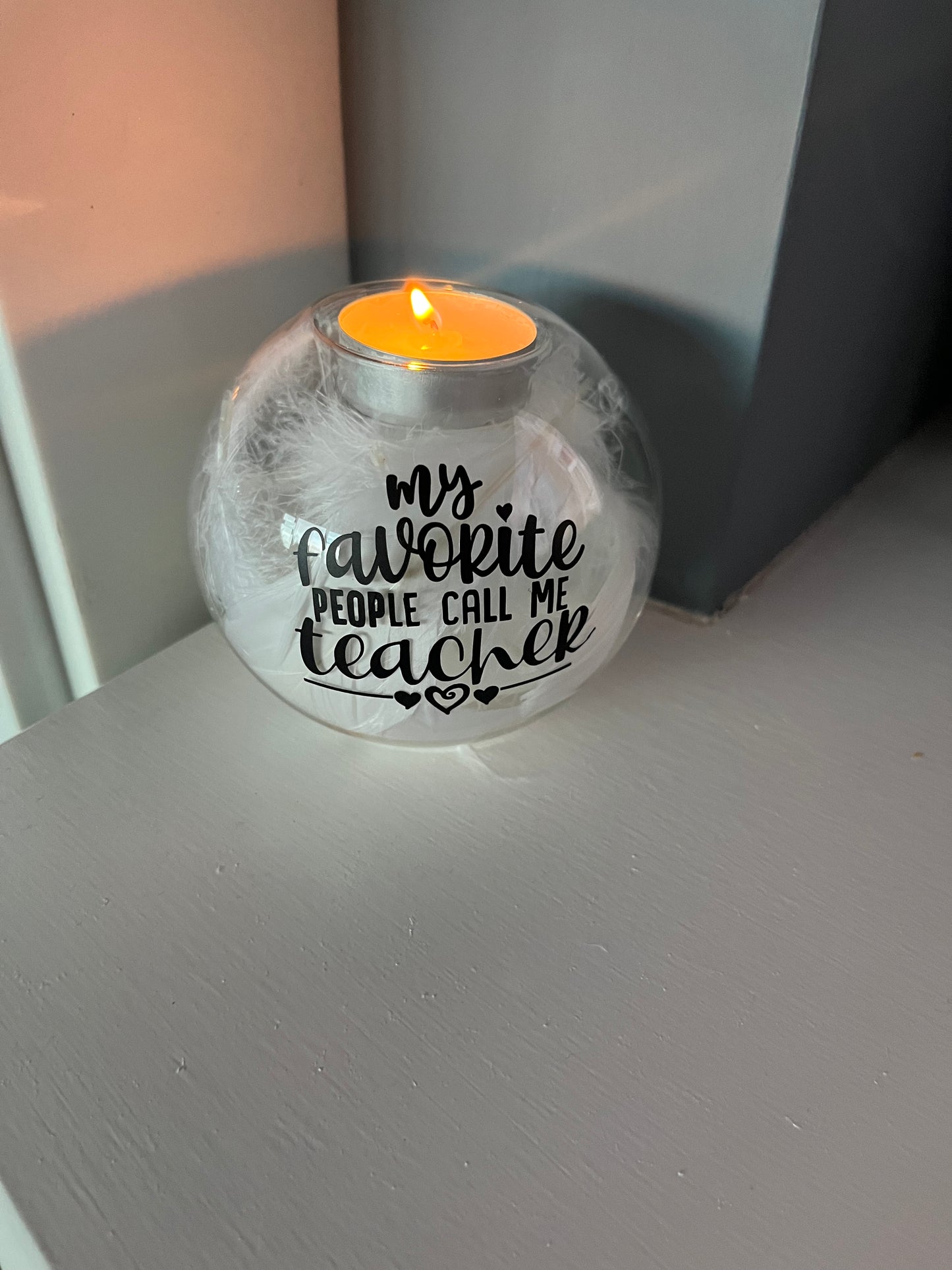 Glass teacher tealight holder